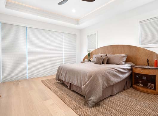 Duette® Cellular Shades in 1 1/ " Pleat, Room Darkening with Powerview® Automation Closed