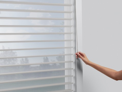 Hunter Douglas Dealer Image