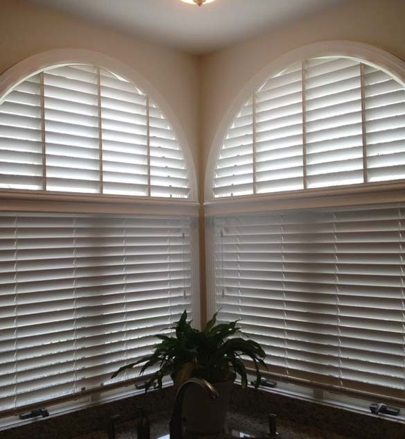 Everwood® Alternative Wood Blinds in Arch