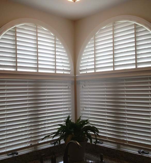 Everwood® Alternative Wood Blinds in Arch